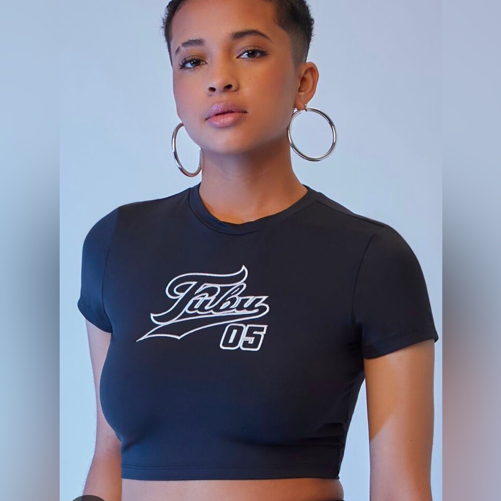 Fubu 05 Size Small
